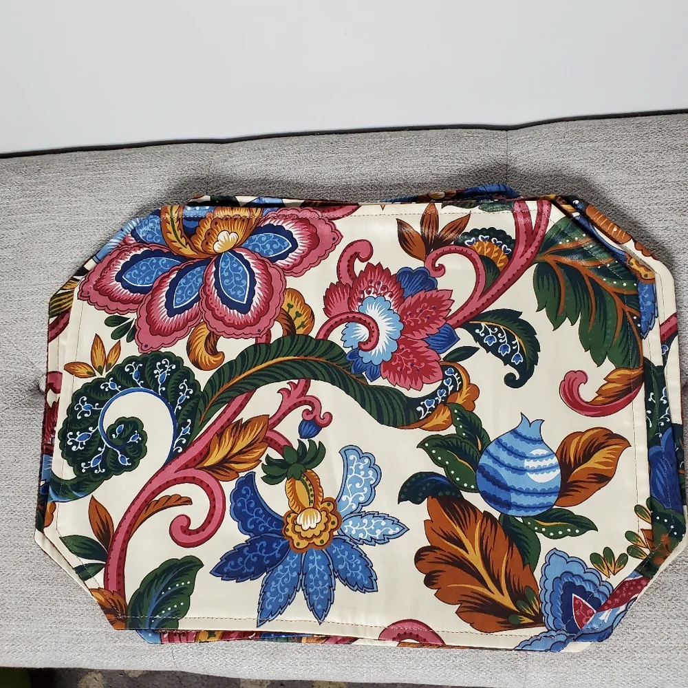 Double Sided Merreratian floral and Brown paisley placemats Set of 6